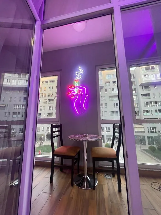 Stylish Apartament With Ps4 At Kika2 Tirana